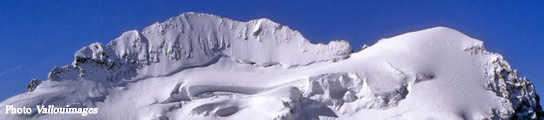 De gauche à droite : Barre des Écrins - Pic Lory - Brèche Lory - Dôme de Neige des Écrins