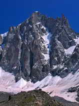 Dôme de Neige des Écrins (4015 m) - Face nord-ouest - Clocher des Écrins (3808 m)
