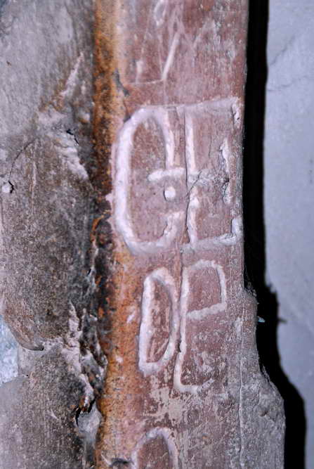 Vallouise - Clocher de l'glise - Signatures diverses