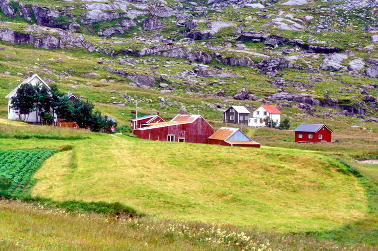 Srvgen - Bunesfjorden - Bunes