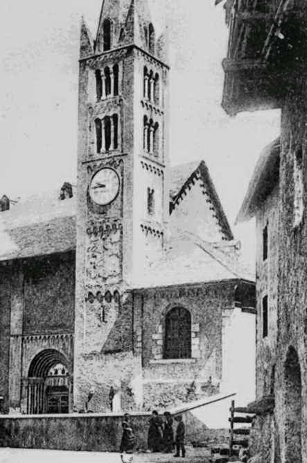 Saint-Martin-de-Queyrires - glise Saint-Martin du XVe sicle vers 1900