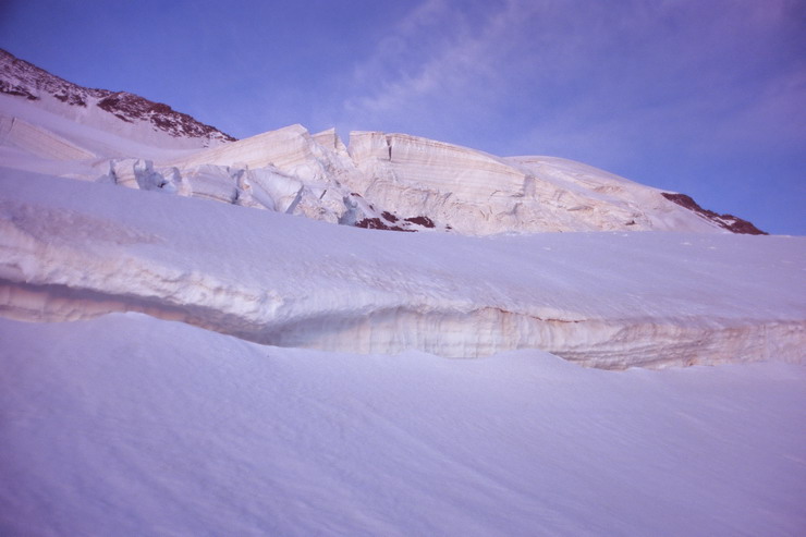 Barre des crins (4102 m) - Lever de soleil sur la face nord
