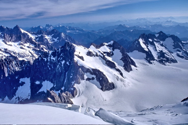 Barre des crins (4102 m) - Roche Faurio (3730 m), les Agneaux (3664 m), Glacier Blanc