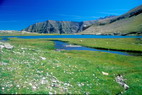 Lac Faravel (2386 m) - Le Piquet et Crte des Uvernaus