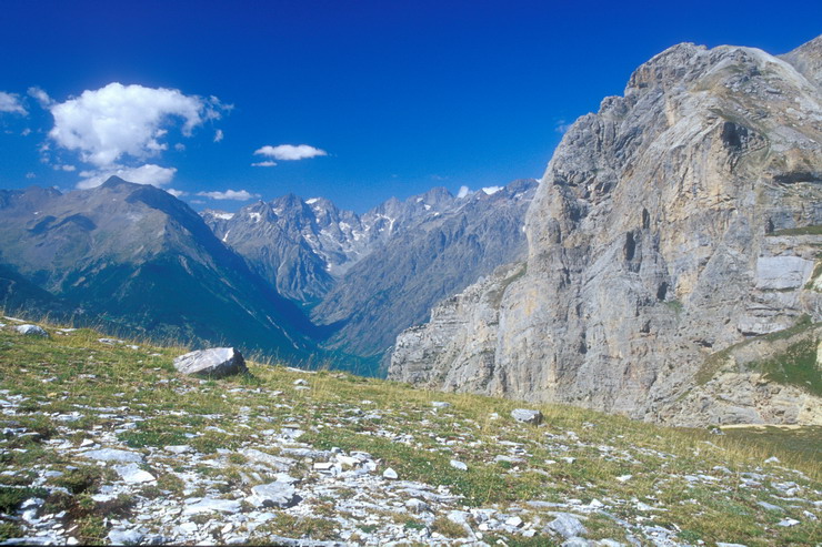Tour de Montbrison - Croix de la Salcette (2331 m) - Valle de l'Onde - Tte d'Aval