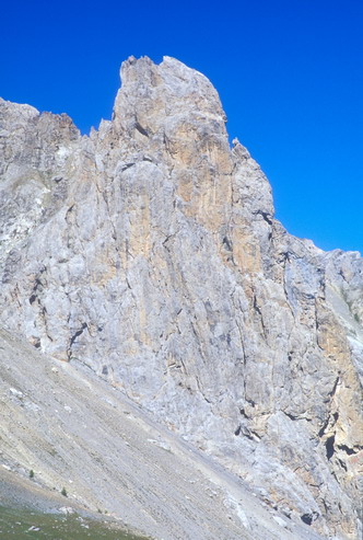 Tour de Montbrison - Croix de la Salcette (2331 m) - Tenailles de Montbrison