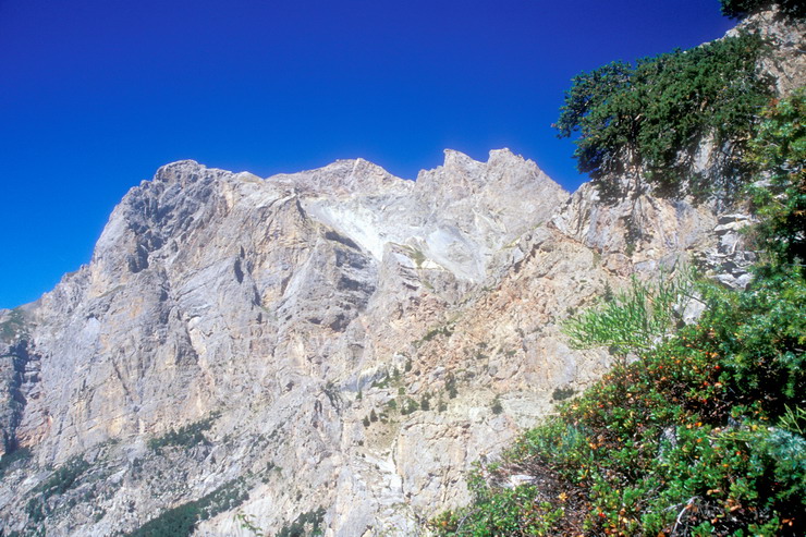 Tour de Montbrison - Serre des Hires (2063 m) - Ttes d'Aval (2698 m) et d'Amont (2815 m) - Pic de l'Aigle (2698 m)